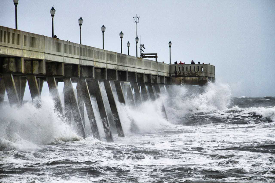 THE 5 MOST HISTORIC US HURRICANES